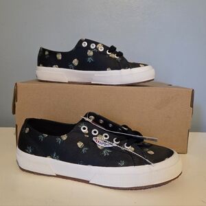 🆕️ Superga Fantasia Pineapple Print Black Canvas Low Top Sneakers Size 7.5